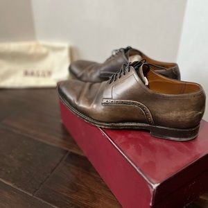 BALLY Dress Shoes
